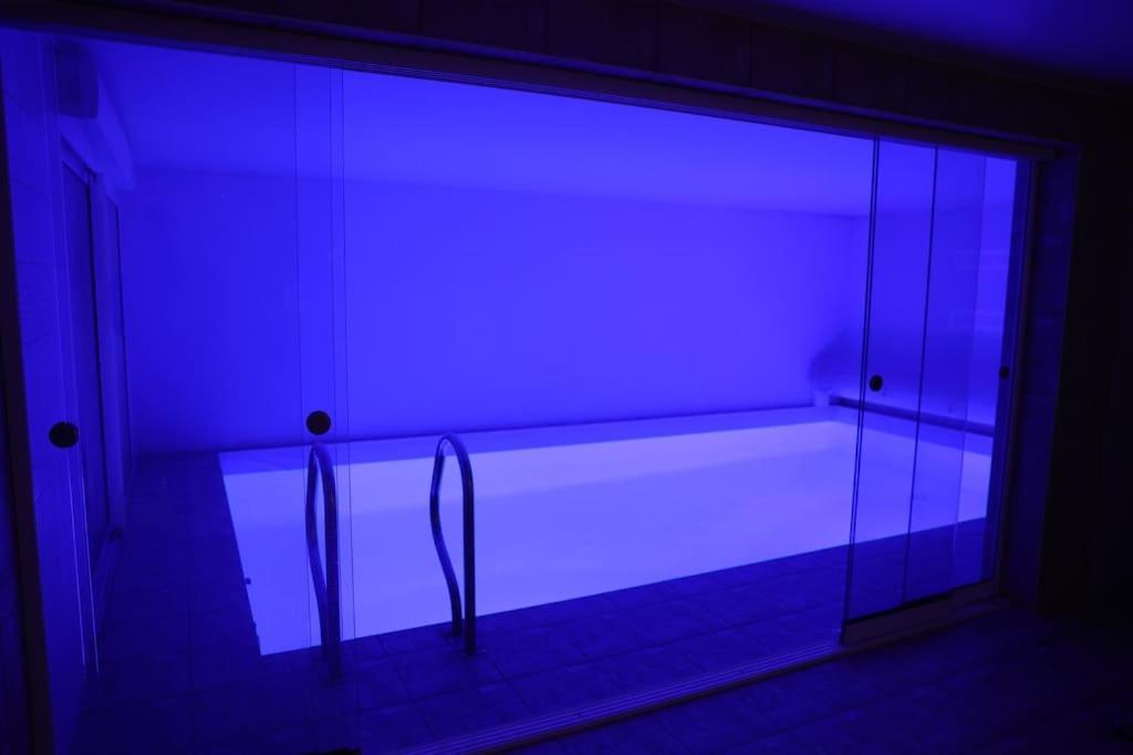 Villa Avec Piscine Interieure Holtzheim Eksteriør billede