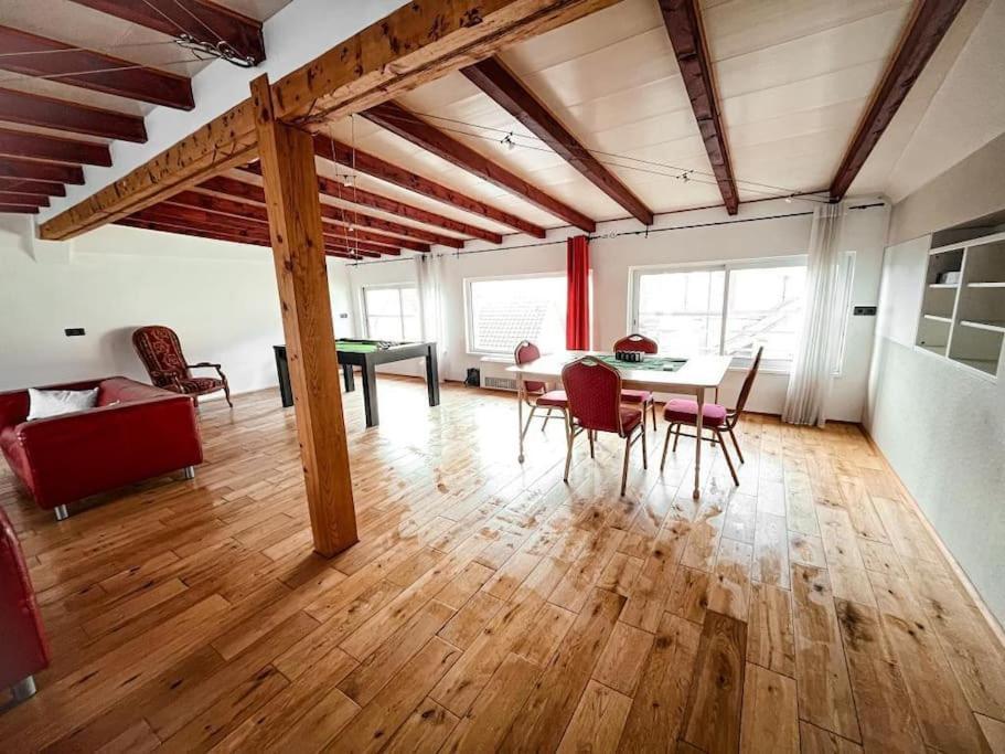 Villa Avec Piscine Interieure Holtzheim Eksteriør billede